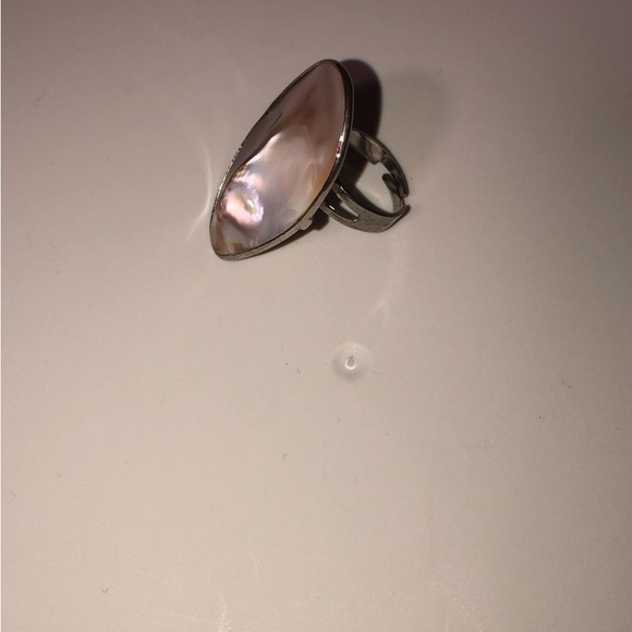 Ring - Picture 3 of 6